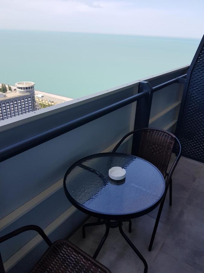 Best House Orbi City Aparthotel Batumi Exterior foto