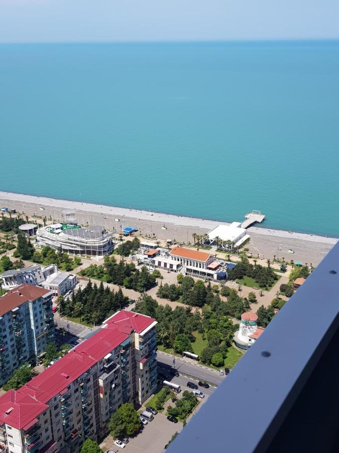 Best House Orbi City Aparthotel Batumi Exterior foto