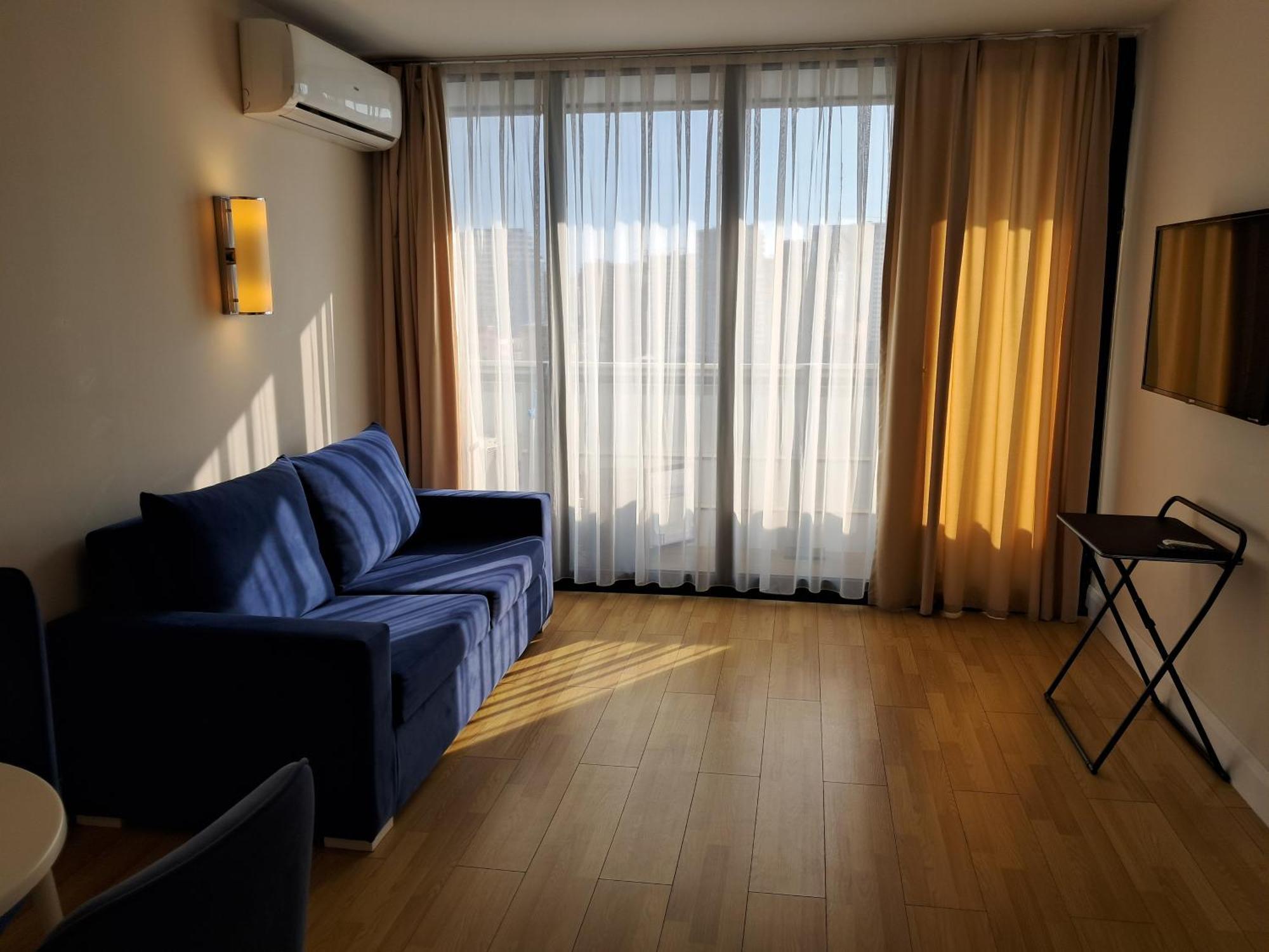 Best House Orbi City Aparthotel Batumi Exterior foto